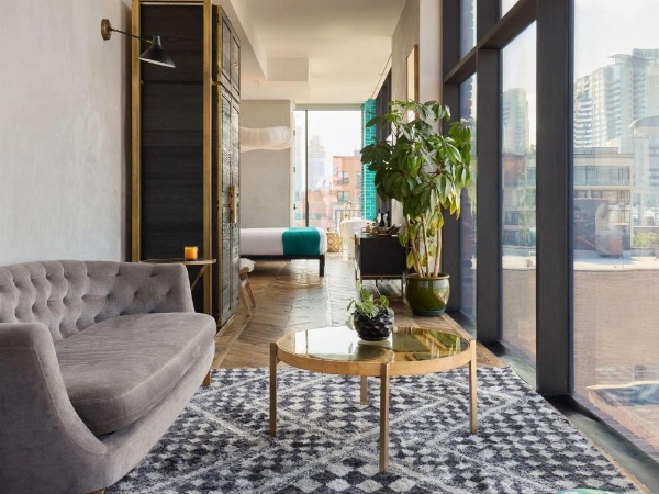 Arlo Williamsburg image 16